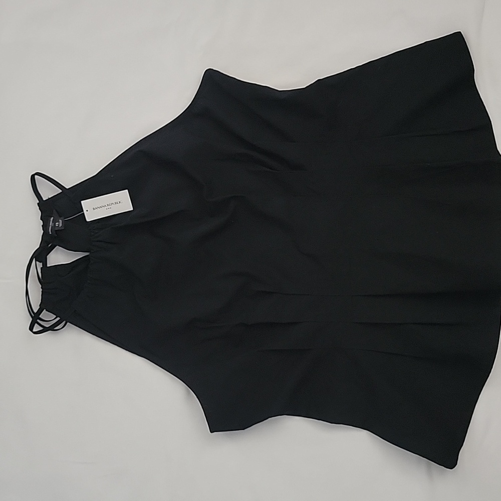 Womens Banana Republic Sleeveless top with adjustable tie neck, 12,New with tags